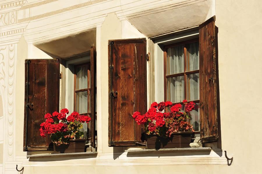 Hotel Chesa Staila La Punt-Chamues-ch Dış mekan fotoğraf